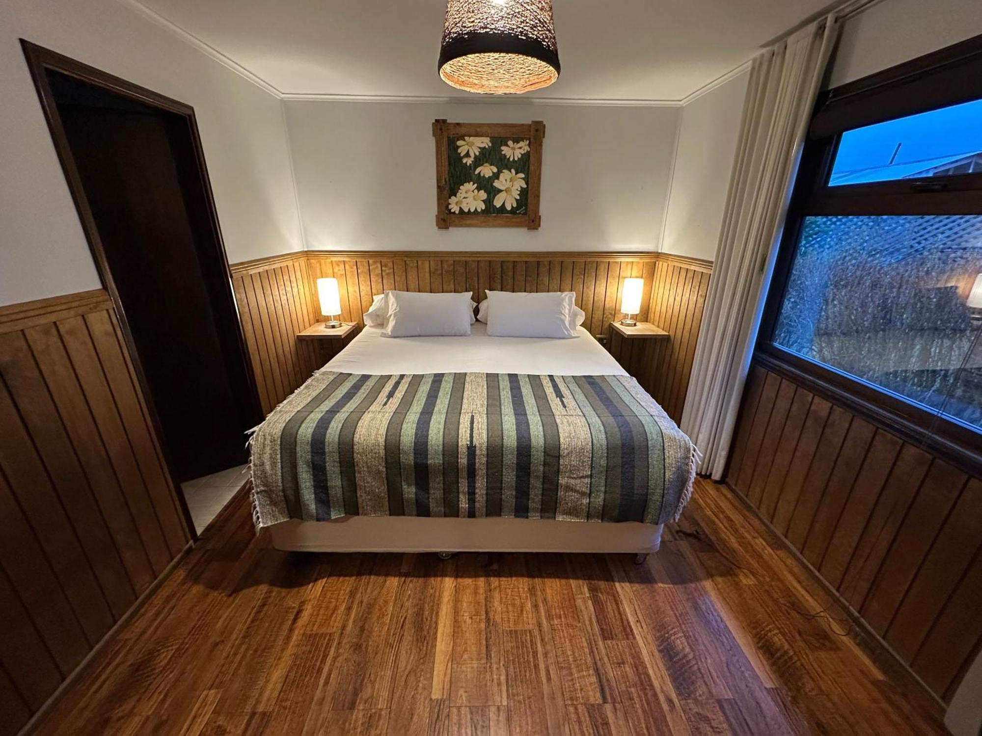 Cabanas Y Casa Kauken 纳塔列斯港 外观 照片